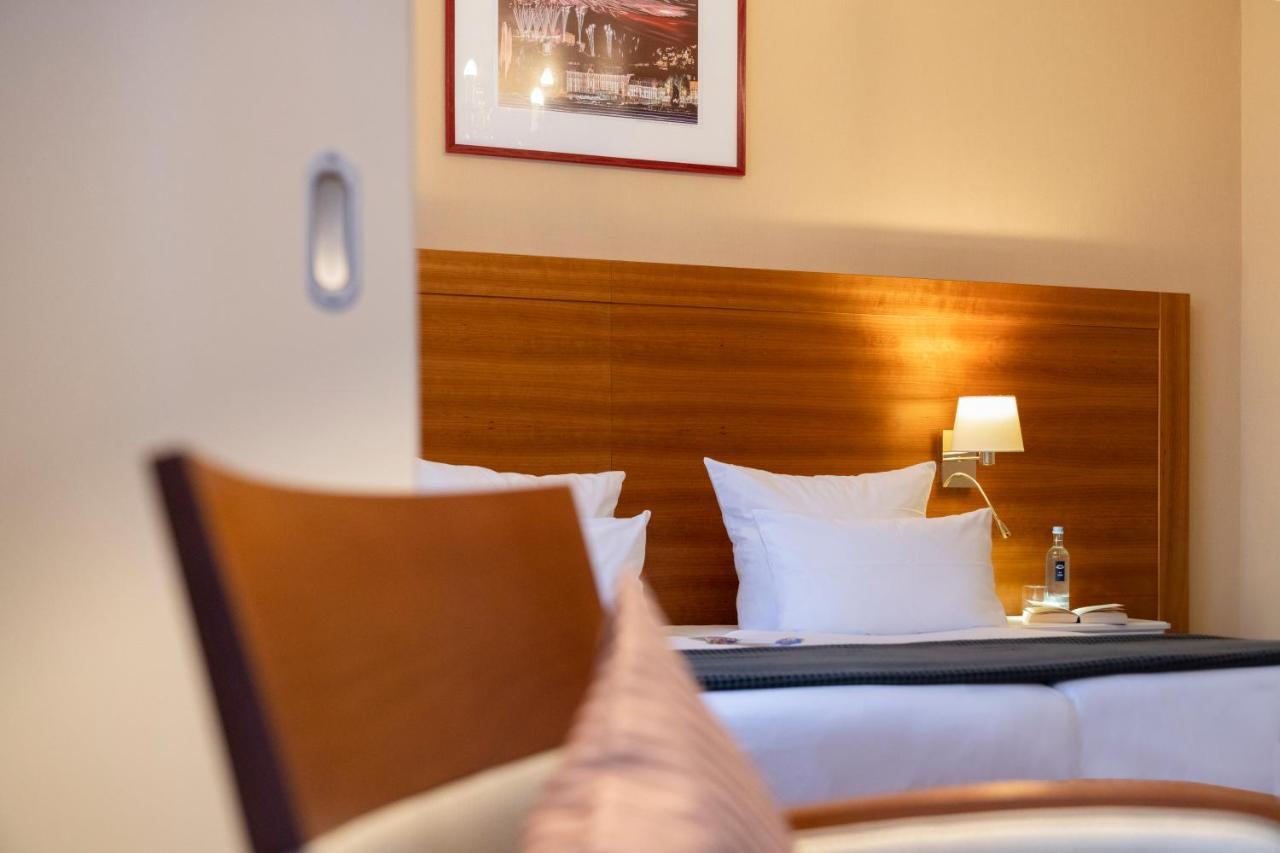 Hotel Kleiner Riesen Кобленц Екстер'єр фото